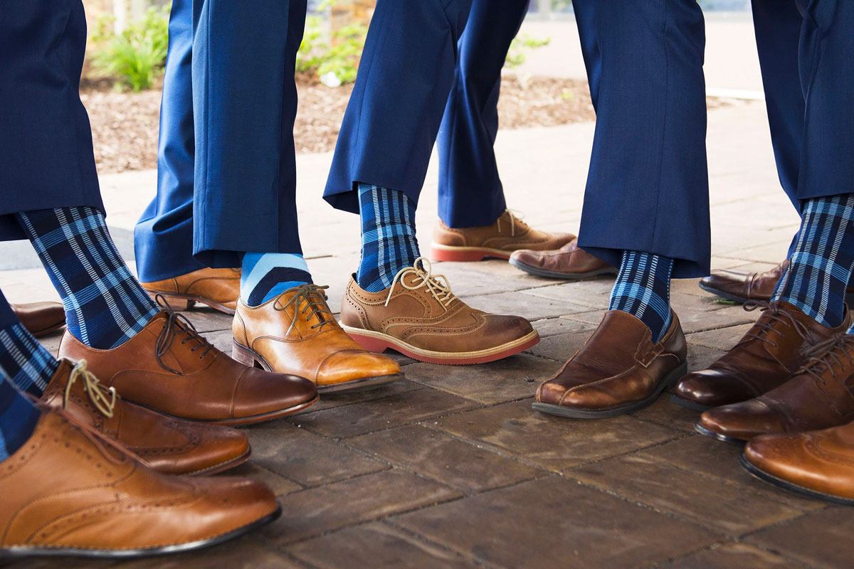 What Colorful Socks Look Best With A Blue Suit?